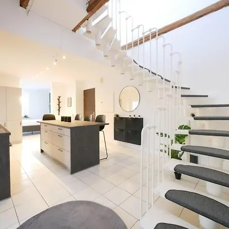 Ferienwohnung 110 M2, Dachterrasse, Kueche, Zentral, Ruhige Lage Paderborn Exterior foto