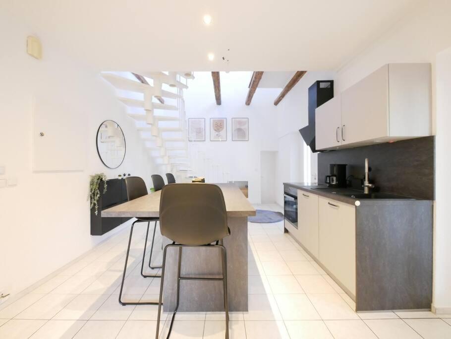 110 M2, Dachterrasse, Kueche, Zentral, Ruhige Lage * Paderborn