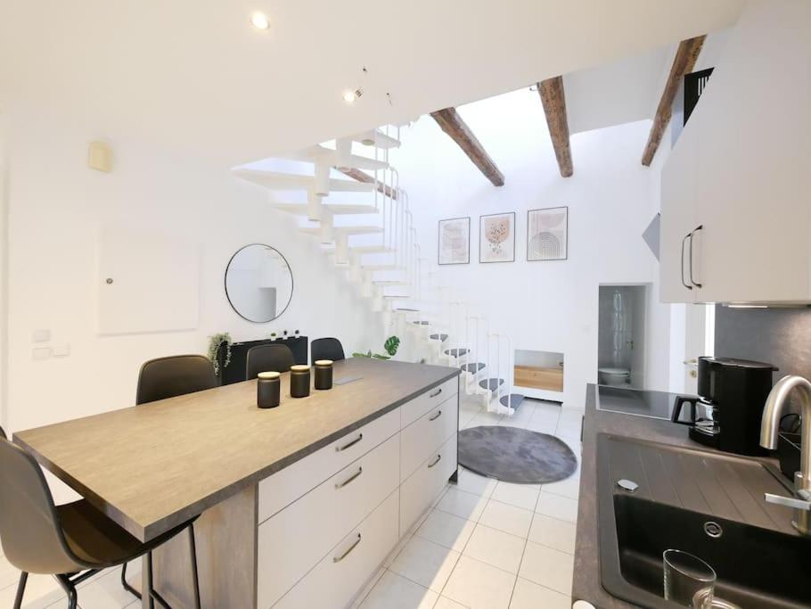 110 M2, Dachterrasse, Kueche, Zentral, Ruhige Lage * Paderborn