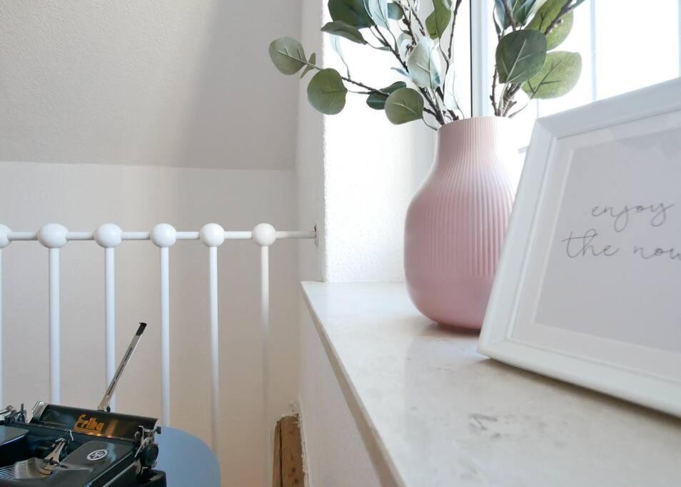 Apartment 110 M2, Dachterrasse, Kueche, Zentral, Ruhige Lage Paderborn